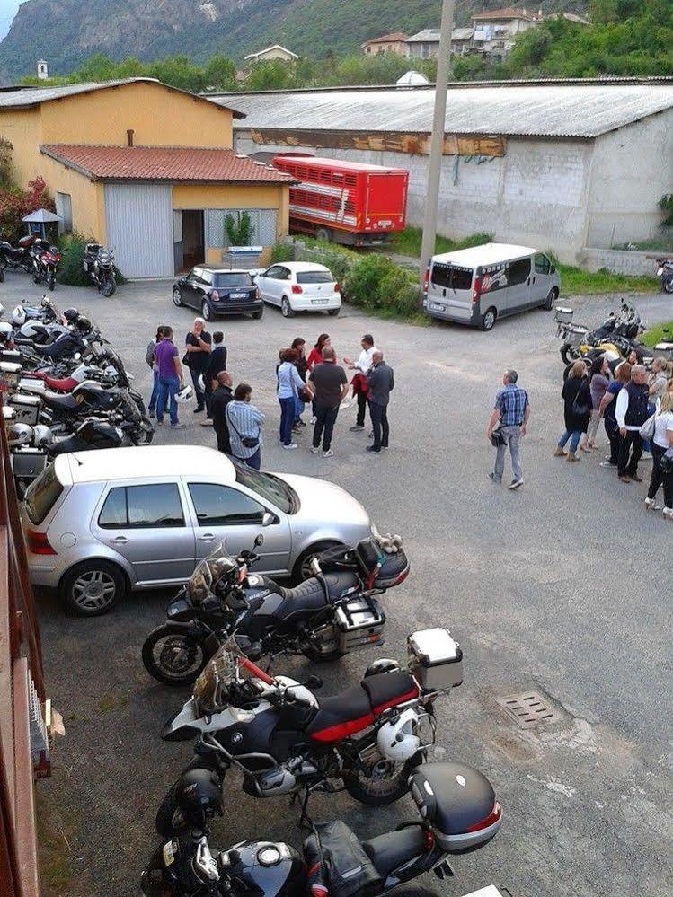 Agriturismo San Giuliano Dei Fratelli Giai 苏萨 外观 照片